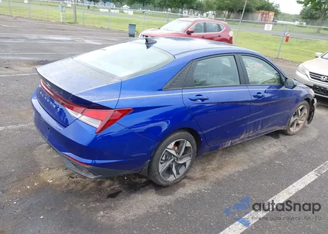 2023 Hyundai Elantra Sel z USA, uszkodzony, nr VIN KMHLS4AG5PU599003